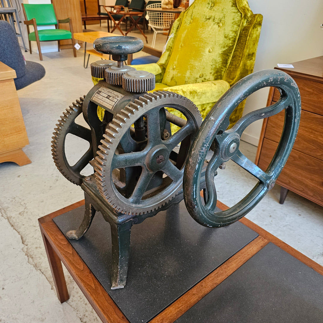 Antique Engraving Roller