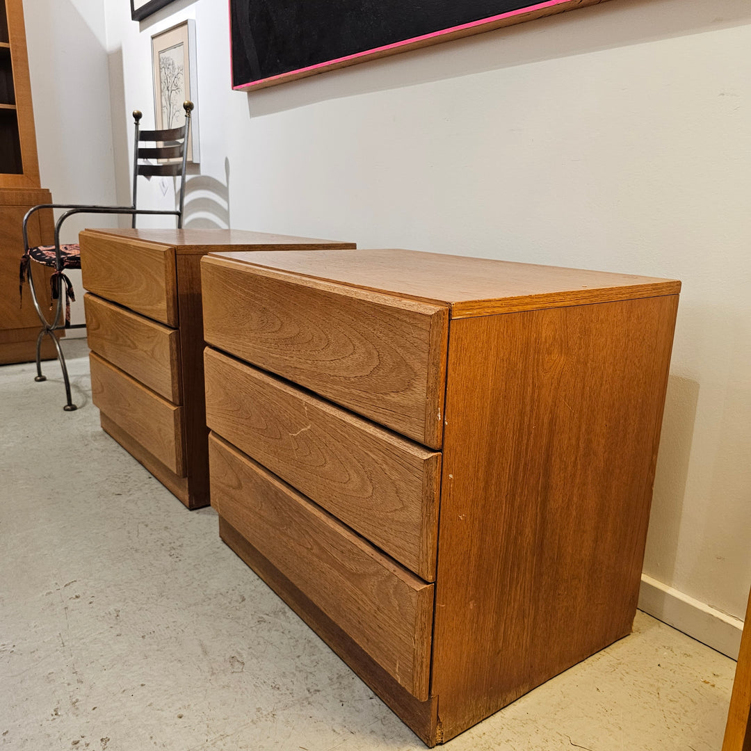 Pair of Scova for Dixie Oak Nighstands