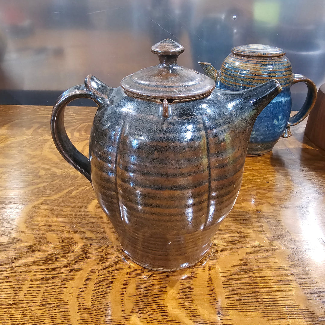 Stoneware Lidded Teapot