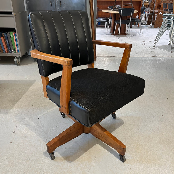 Jasper Seating Co. Walnut Desk Chair w/OG Black Upholstery